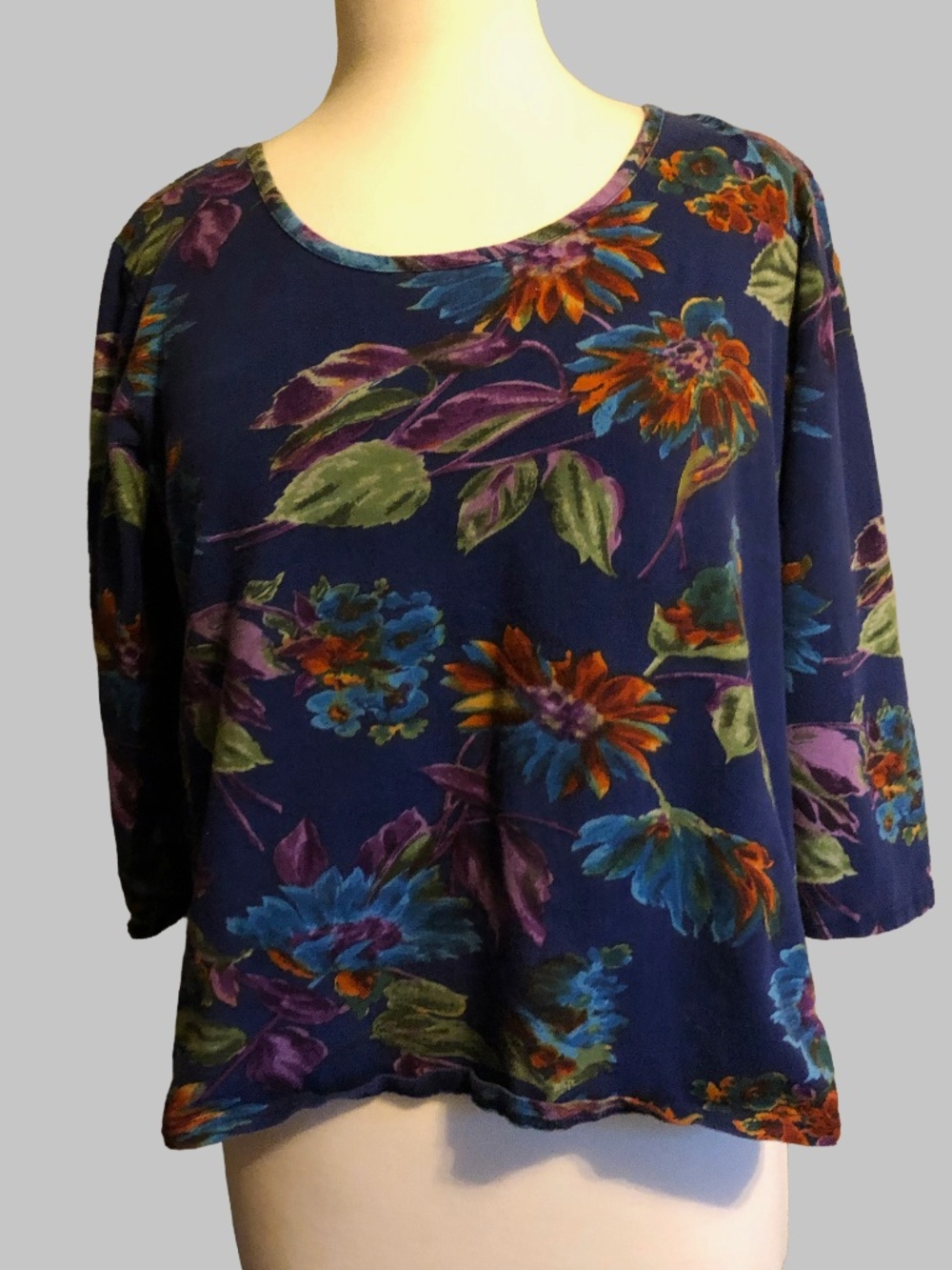 Norm Thompson Escape From The Ordinary Floral Top M